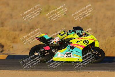 media/Nov-19-2023-CVMA (Sun) [[1f3d1b7ccb]]/Race 18 Supersport Middleweight/